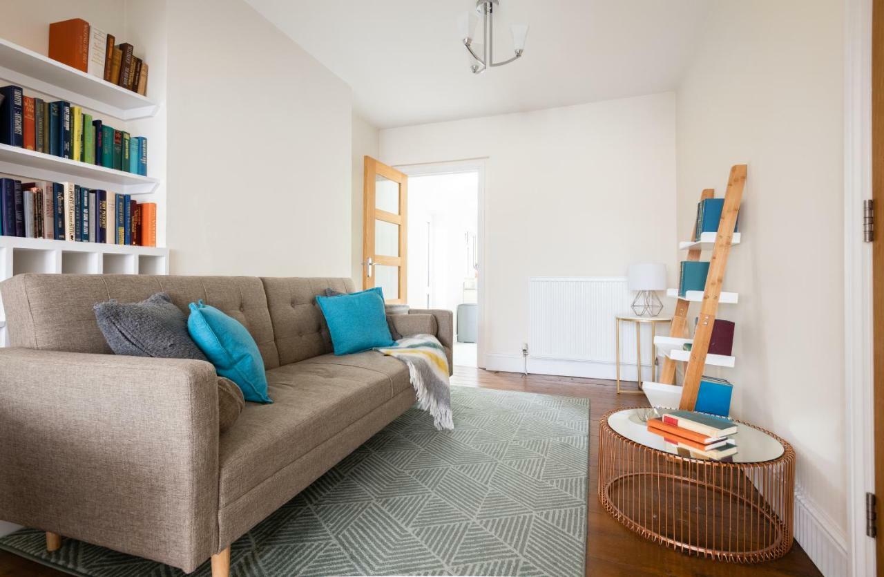 The Canary Way - Contemporary 4Bdr Home With Parking オックスフォード エクステリア 写真