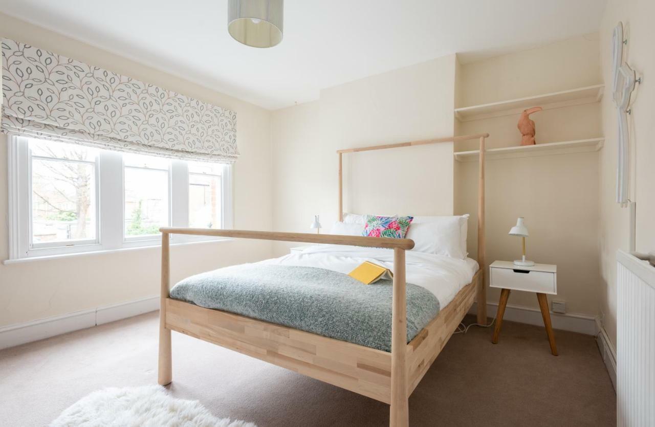 The Canary Way - Contemporary 4Bdr Home With Parking オックスフォード エクステリア 写真