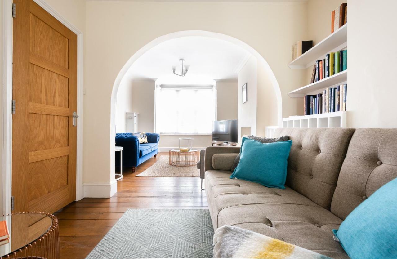 The Canary Way - Contemporary 4Bdr Home With Parking オックスフォード エクステリア 写真